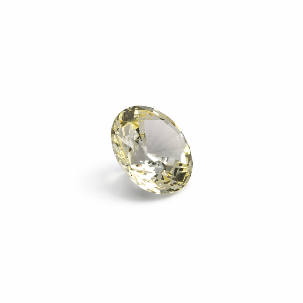 1.09ct Unheated White Sapphire (Yellow Tint) – VVS Clarity – Round Brilliant – Ceylon Origin
