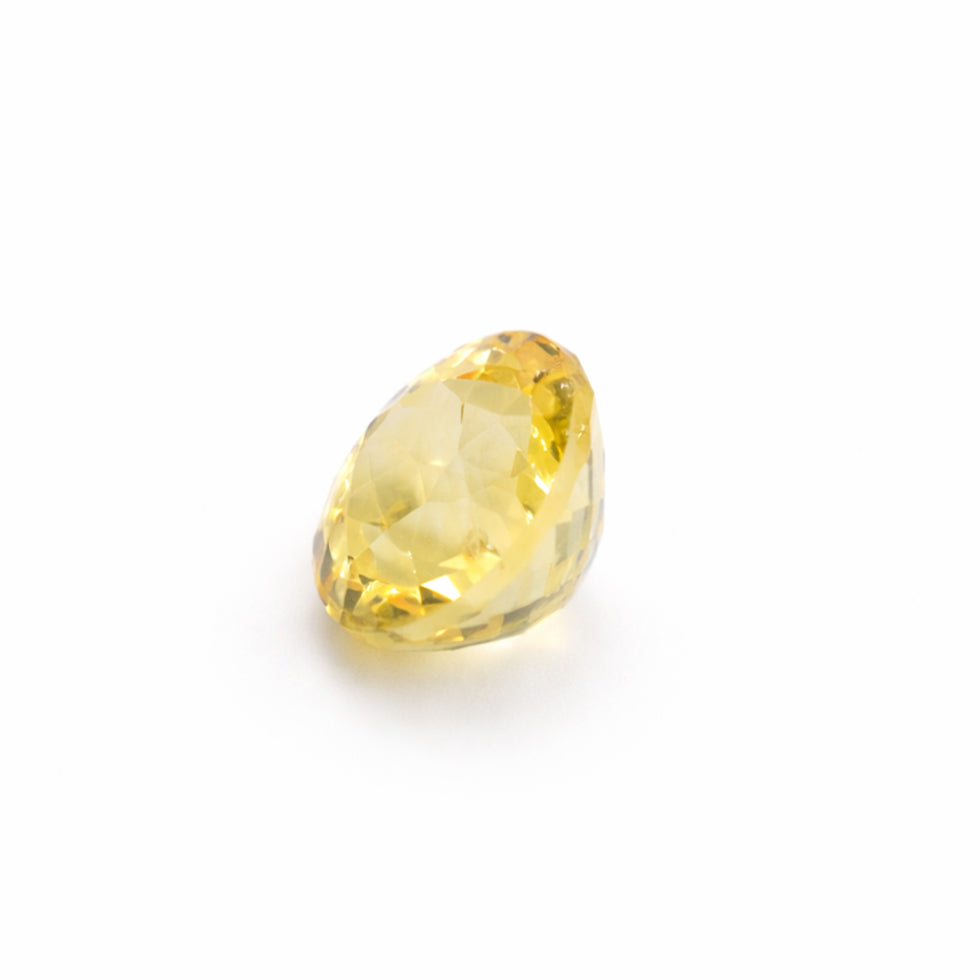Natural Yellow Sapphire – 1.11 Carat Round Brilliant Cut | VVS Clarity | Heated Ceylon Sapphire | Certified