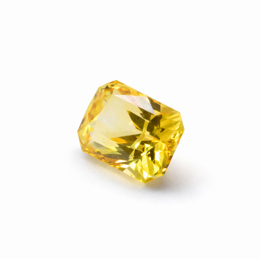Natural Yellow Sapphire – 1.57 Carat | Certified | Rectangular Truncated Cut