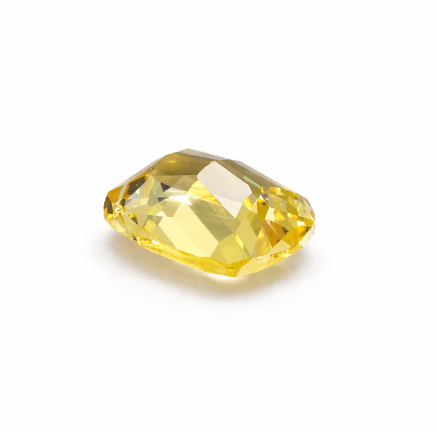 Unheated Ceylon Yellow Sapphire – 1.59 Carat Natural Corundum | Rectangular Cushion Cut | Certified