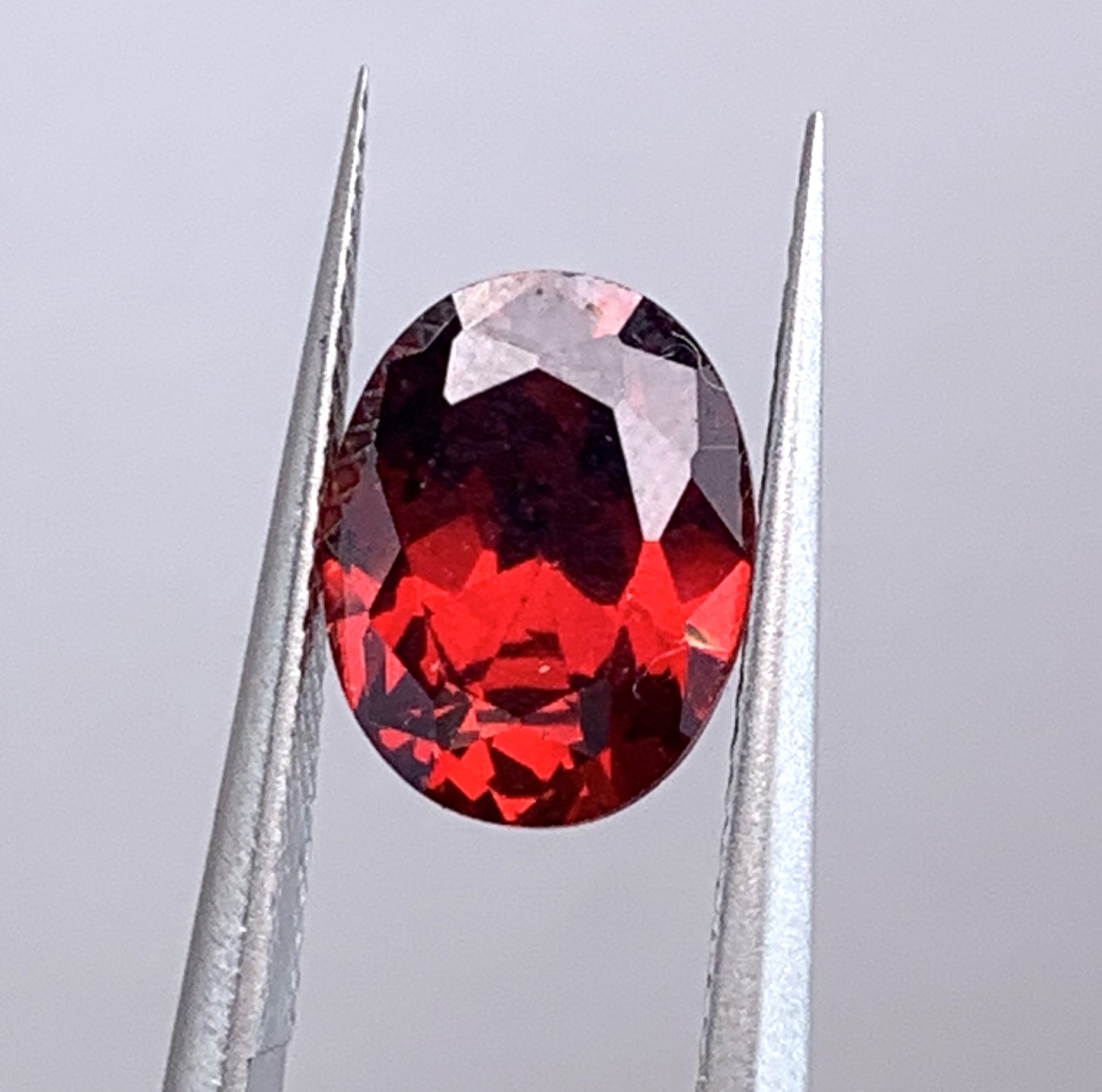 Natural Almandine Garnet – 2.52ct – Sri Lanka (Unheated)